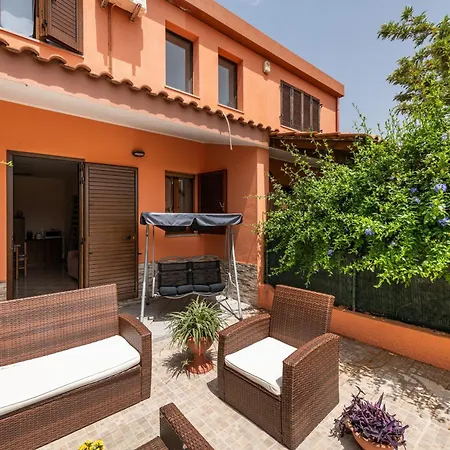 Tara House Villa *