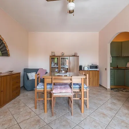 Вилла Tara House *